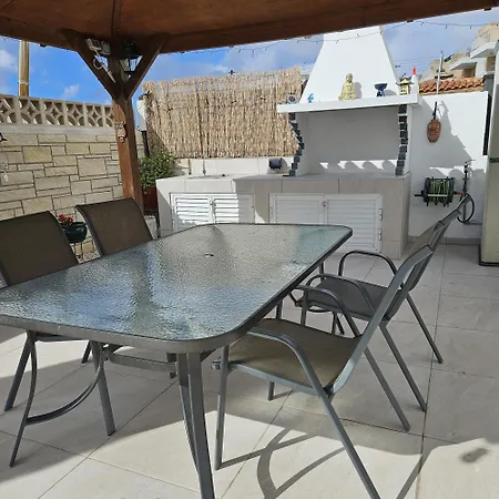 Villa Athena *